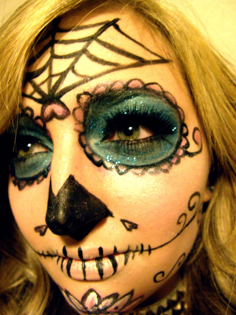 Día De Los Dodgers  Halloween costumes makeup, Amazing halloween makeup,  Halloween makeup